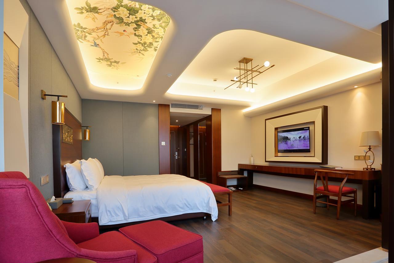 Lujia International Hotel Chengdu Exterior photo